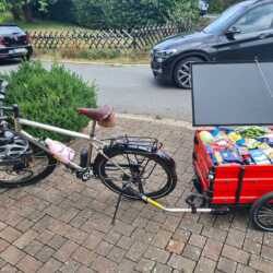 Anbei ein paar Fotos, die zeigen, dass mein oPinion Ti BLT nicht nur ein tolles Reiserad, sondern auch hervorragend für den alltäglichen Lastentransport geeignet ist, ganz im Sinne der Mobilitätswende. Rainer. idworx oPinion Ti BLT Reiserad