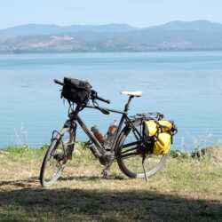 Eindelijk, na de coronajaren, een echte fietsreis kunnen maken met mijn O-Pinion. Arles (Zuid Frankrijk) naar Perugia  (Transimeense meer Italië). Jan. idworx opinion