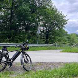 Al meer dan 12 jaar plezier met een idworx. Van derailleur versnelling via Rohloff naar Pinon en nu na 5 jaar Pinion deze om laten bouwen naar E-bike. De eerste 650 km zitten er al weer op. Het blijft genieten. Wim.