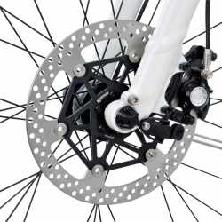 mit 203 mm großen und 3,2 mm dicken Bremsscheiben für die hohen Belastungen bei Reiserädern