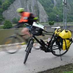 Op fietsvakantie in het binnenland, langs de Maaskant – Namen - in België. Jan.