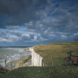 Op jullie site kwam ik terecht bij het hoofdstuk idworxers en daar mag ik met mijn 11 jaar oude ER niet ontbreken natuurlijk. Ondertussen ben ik wel aan het kijken naar een BLT maar het heeft geen haast zolang ik nog “all the time” kan rijden. Geluk, Ingmar